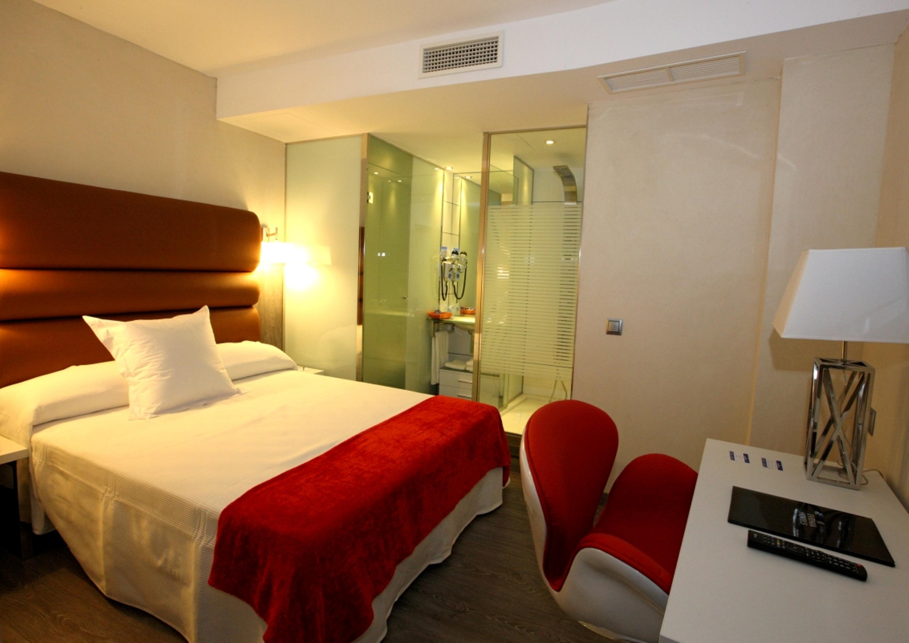Evenia Alcala Boutique Hotel Alcalá de Henares Екстериор снимка