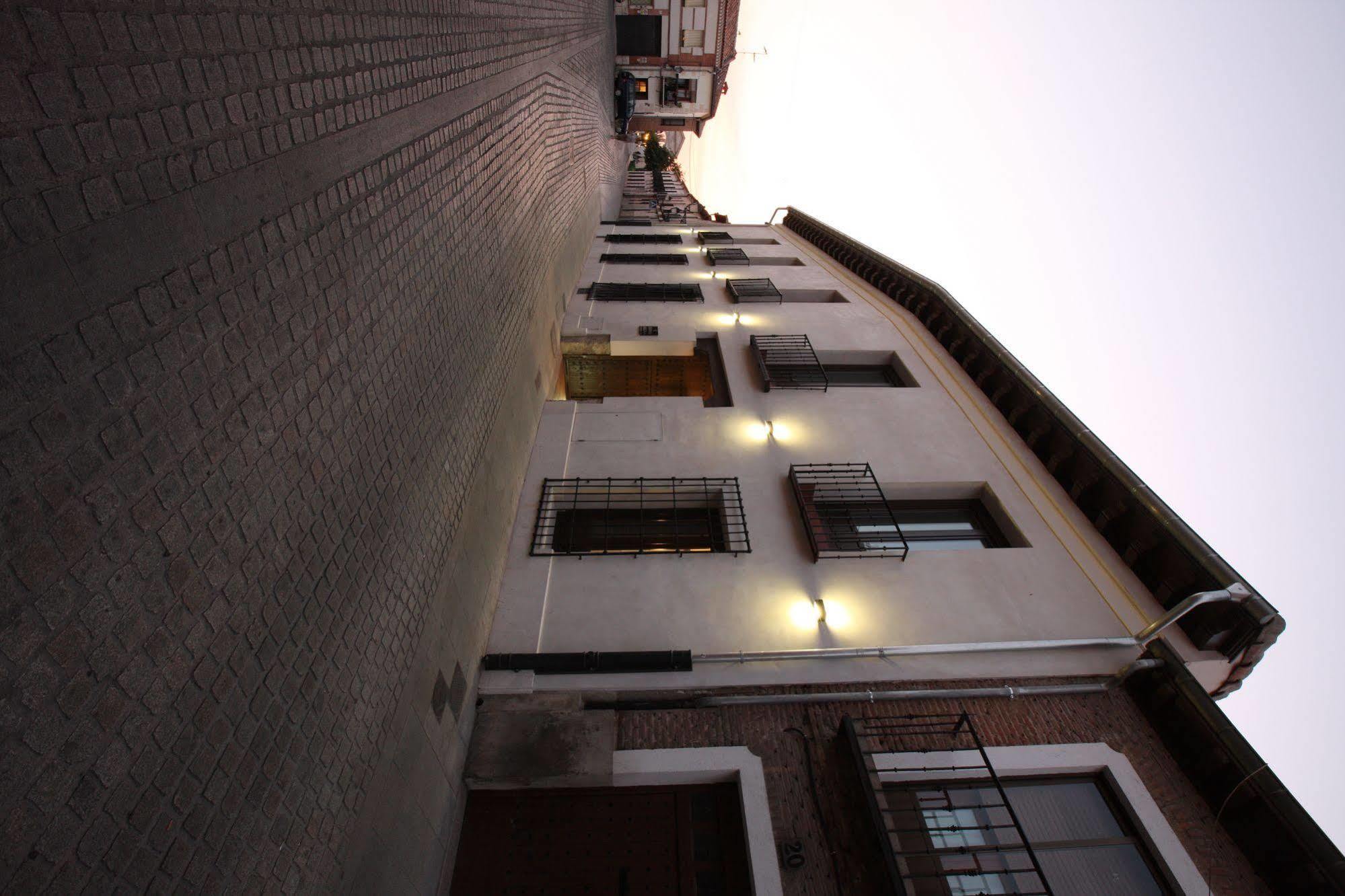 Evenia Alcala Boutique Hotel Alcalá de Henares Екстериор снимка